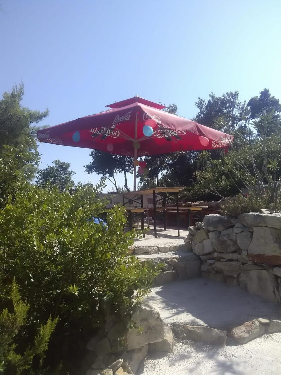 Location, children, Family