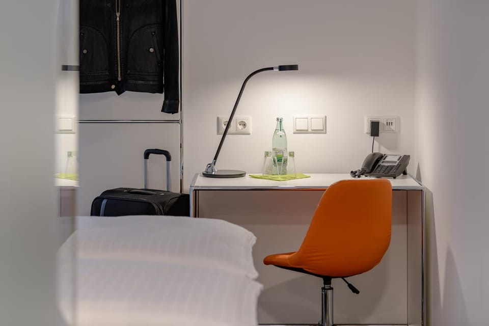 Seating area, hair dresser