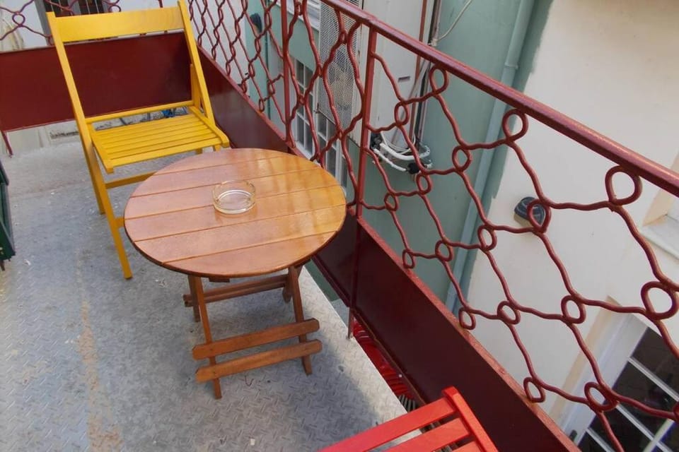Square 's House Apartment in Lefkada