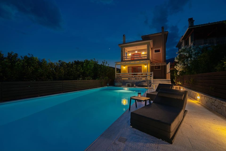 SUN VILLA GLYFADA Country House in Peloponnese, Western Greece and the Ionian