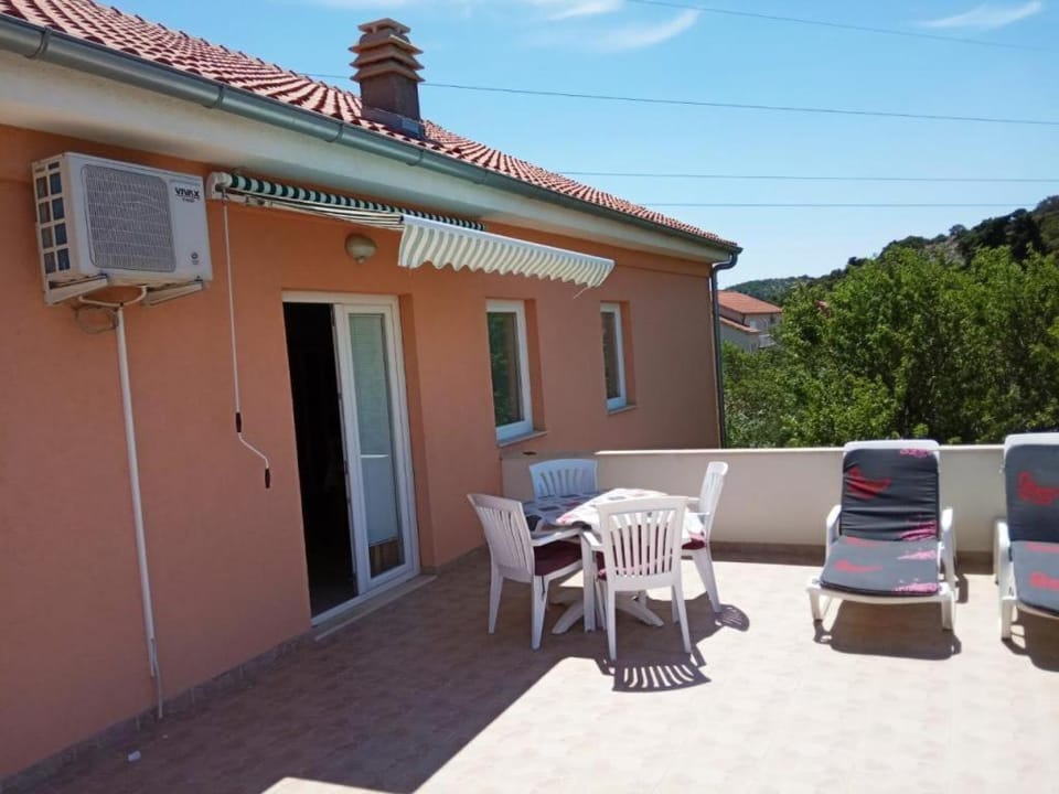 Apartmani Jasna Apartment in Tisno