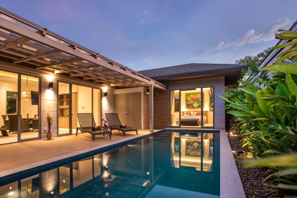 Pool view, Swimming pool, Swimming pool