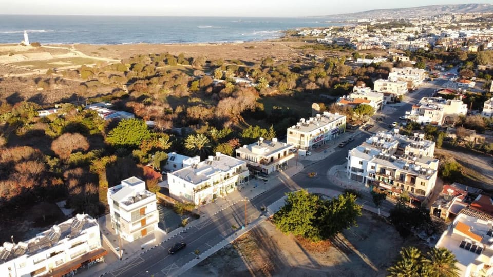 Dream- Downtown-Studios Apartment in Paphos