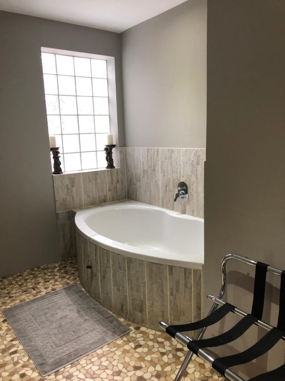 Bathroom, Bath