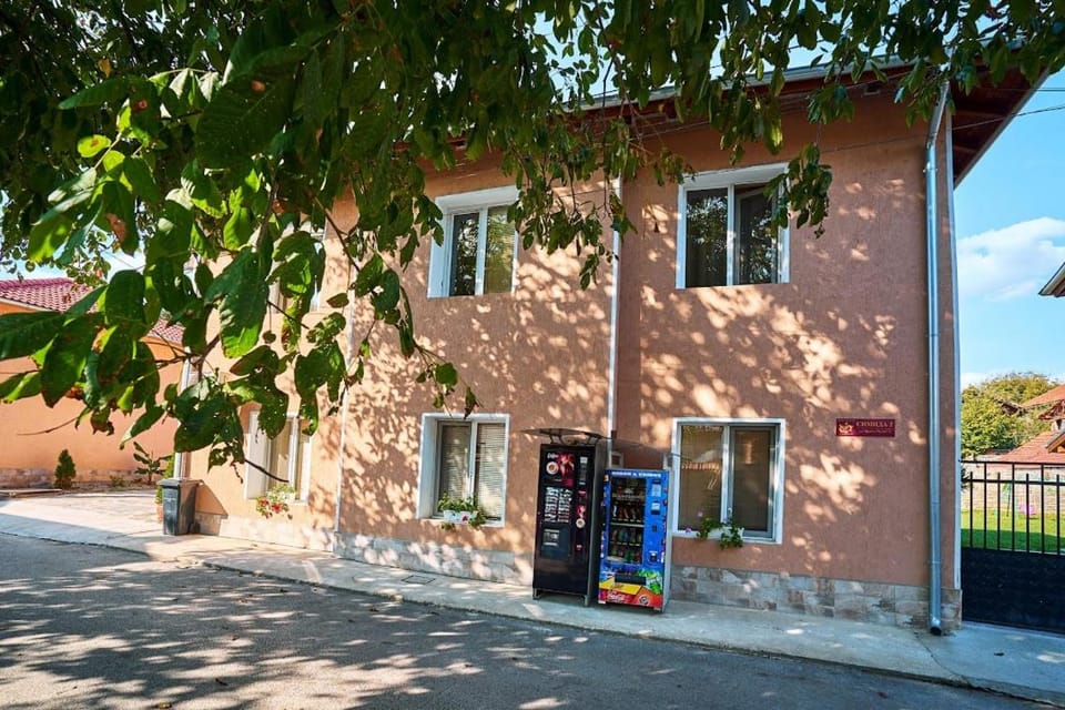 Property building, Street view