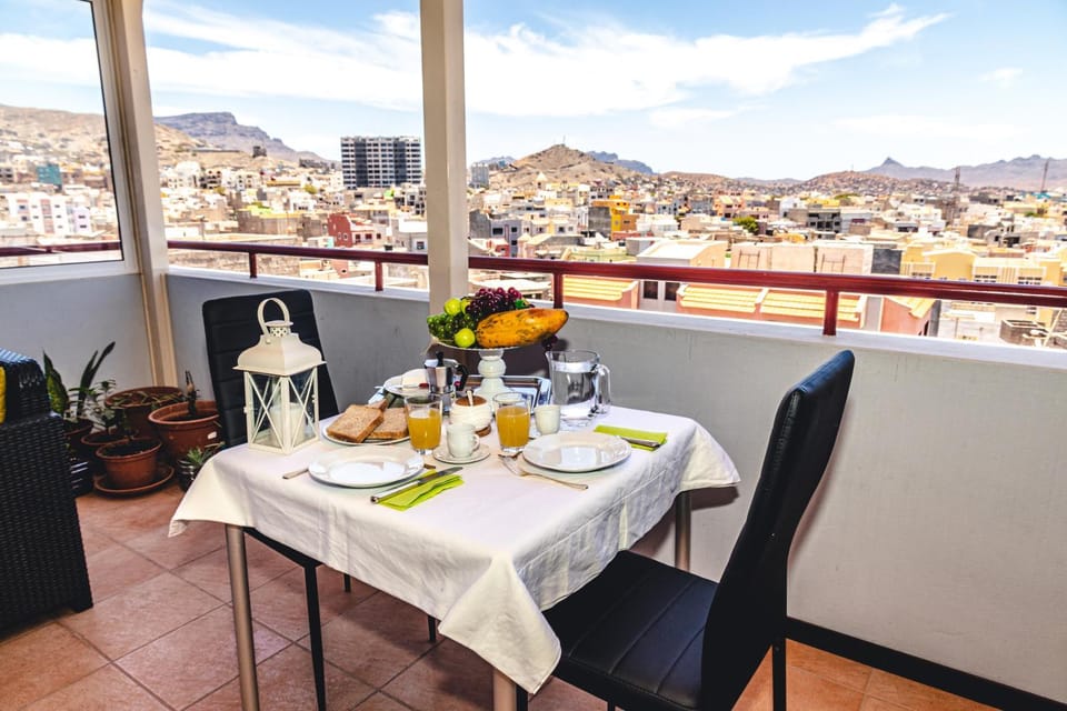 Balcony/Terrace, City view, Breakfast, Buffet breakfast