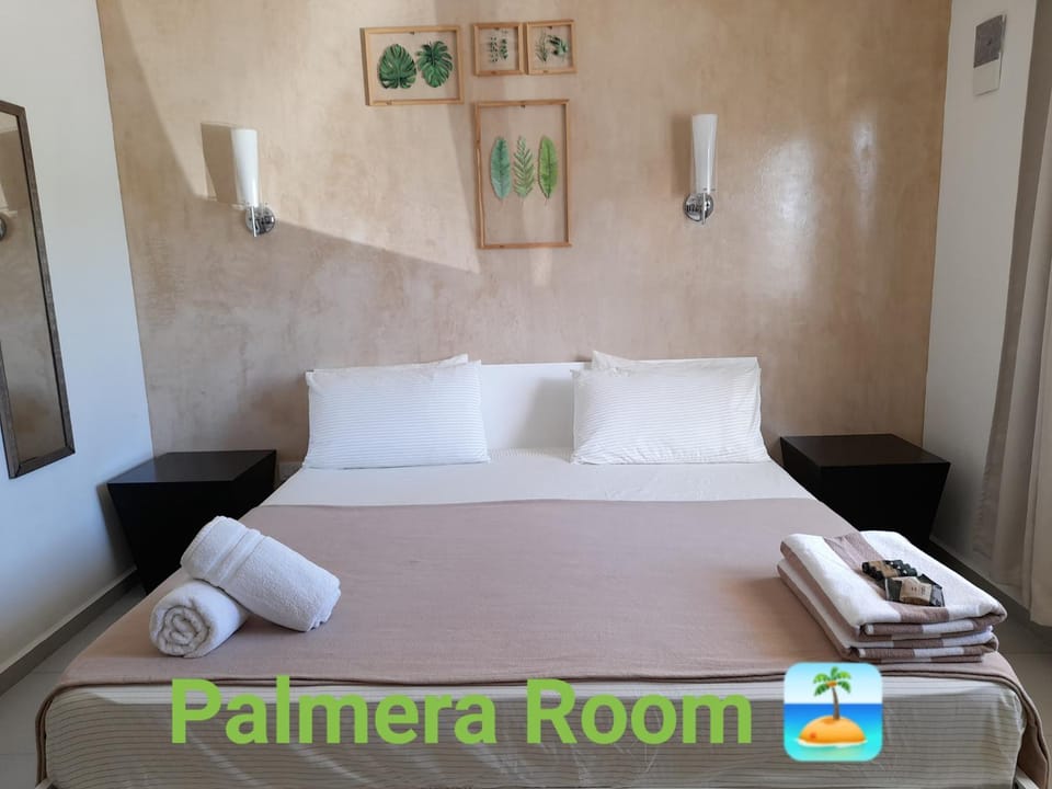 Casa Linda Isla-Room Palmera-Shared Pool Vacation rental in Isla Mujeres