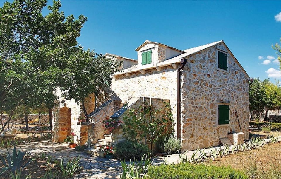Ranch Frida Villa in Šibenik-Knin County, Croatia
