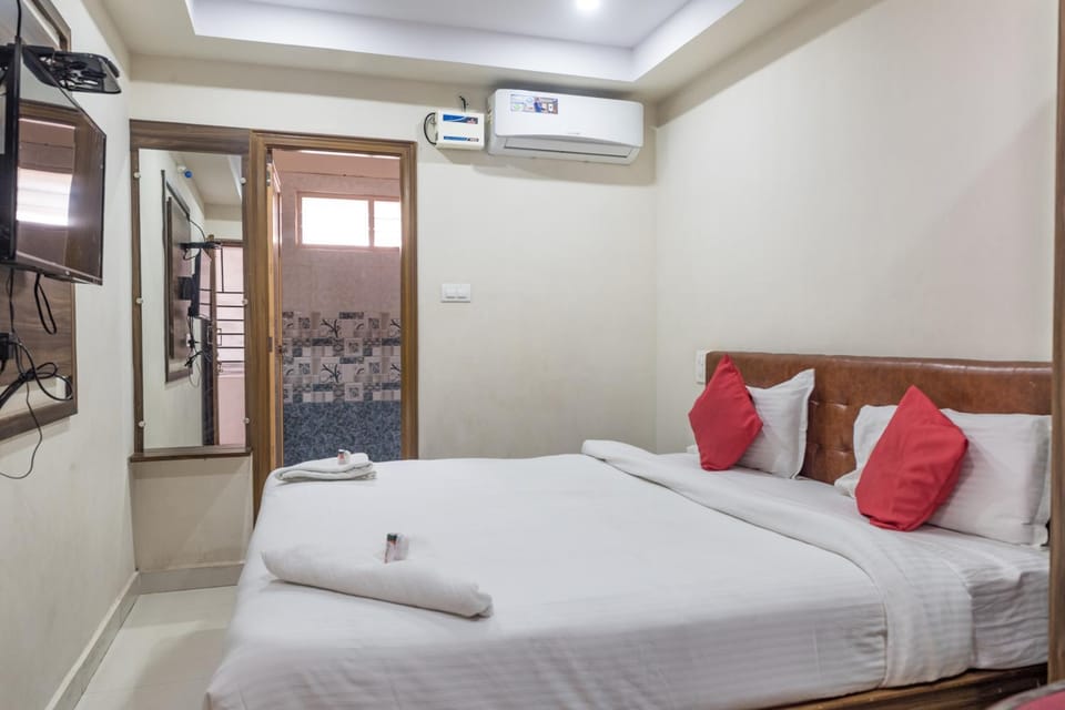 Bed, Photo of the whole room