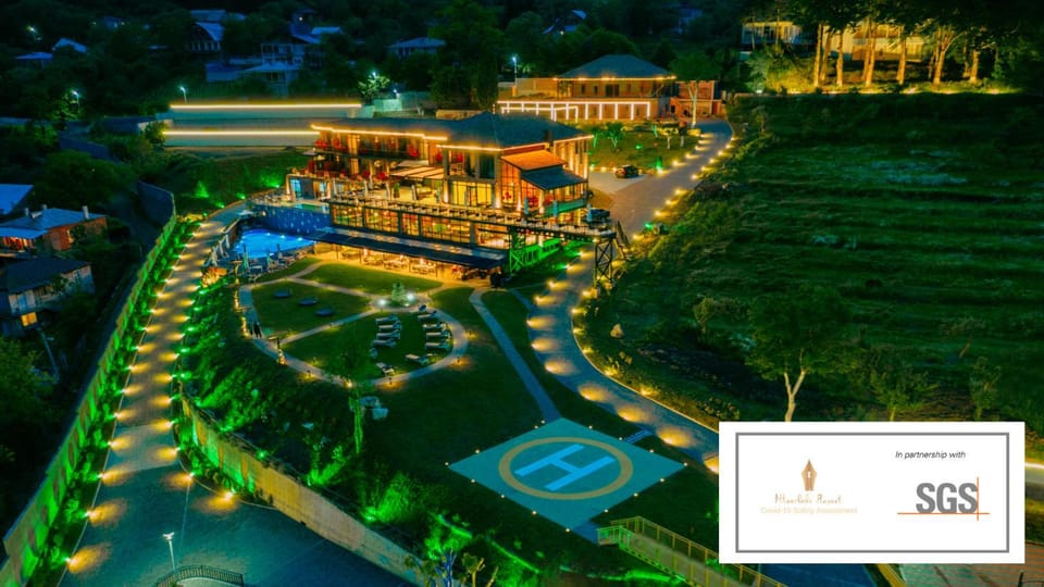 Property building, Restaurant/places to eat