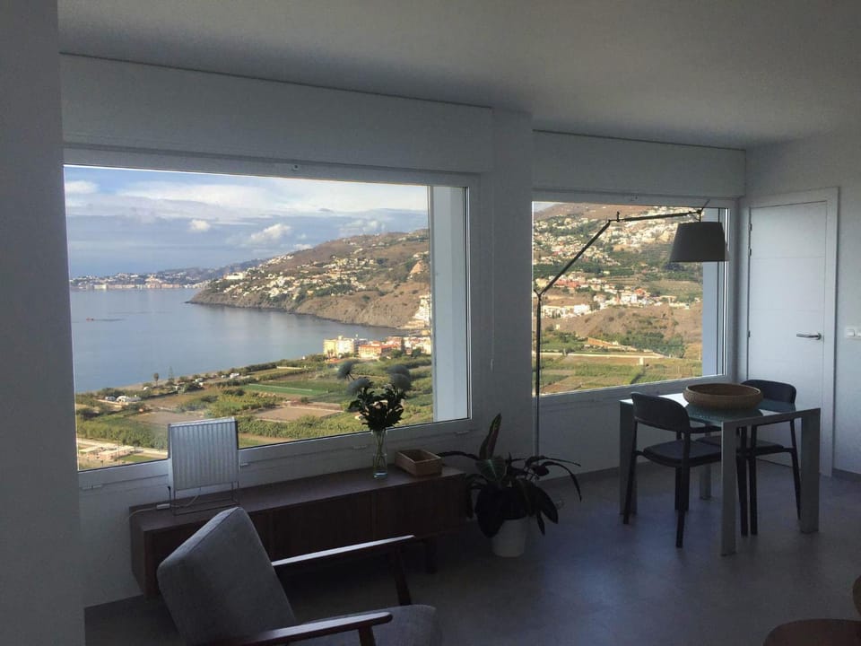Off site, Photo of the whole room