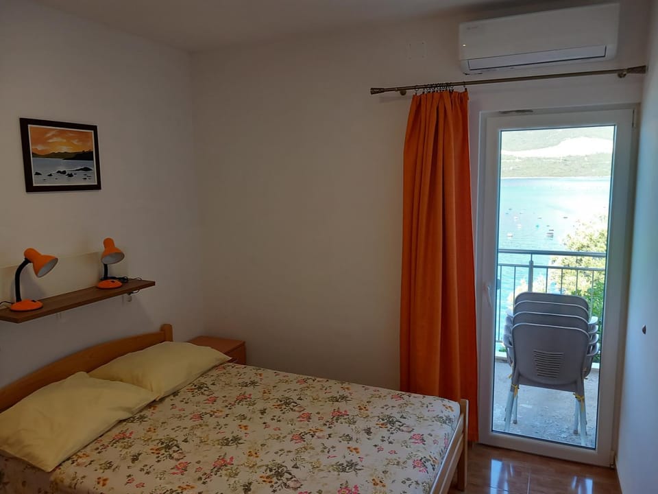 Apartmani Josip Bed and Breakfast in Putniković