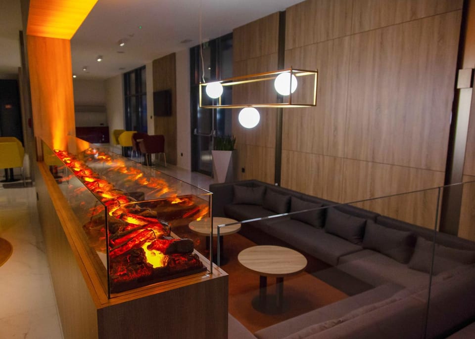 Lounge or bar, Seating area