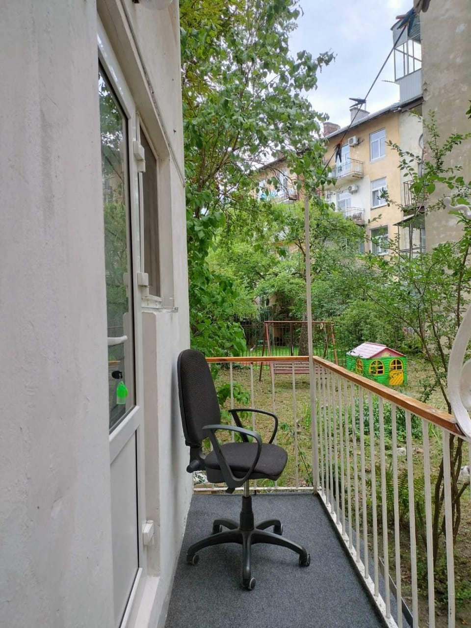 Balcony/Terrace, Garden view