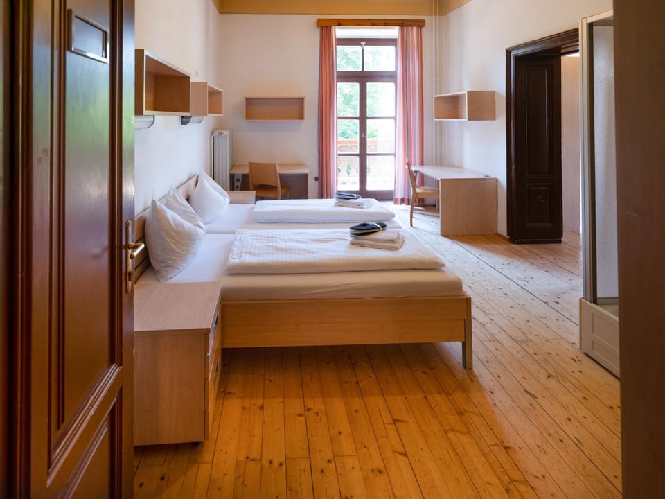 Bed, Photo of the whole room, Bedroom, towels, wardrobe