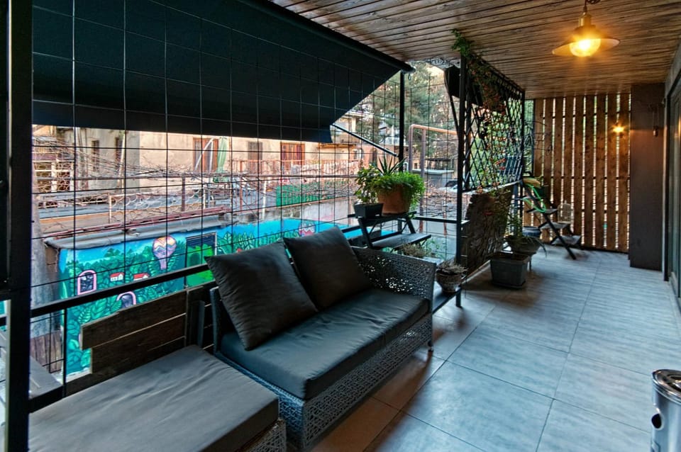 Patio, Balcony/Terrace, Seating area