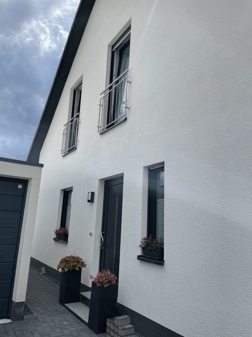 Property building, Facade/entrance