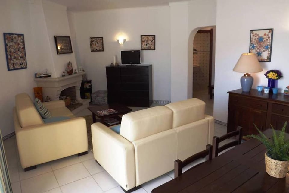 Apartamento T2 perto da praia da Oura Apartment in Albufeira
