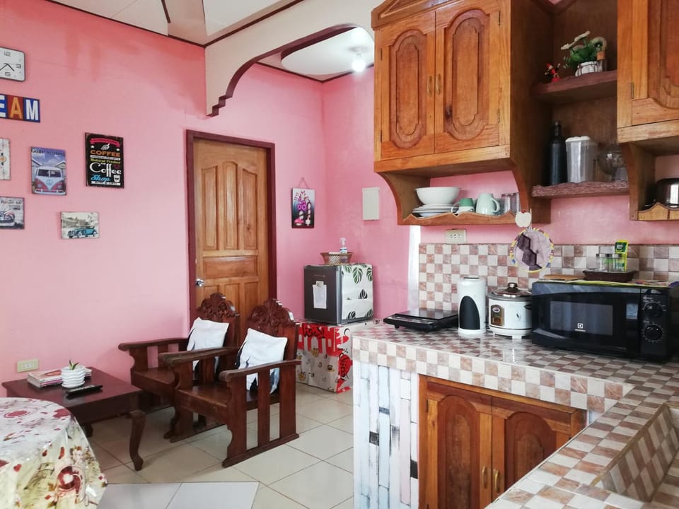 Living room, minibar
