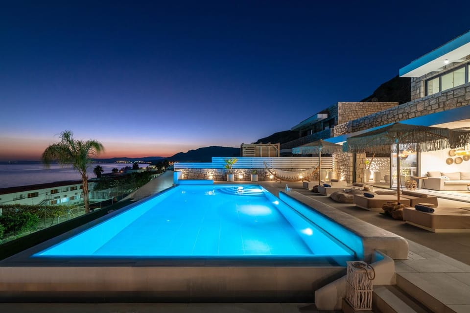 Night, Swimming pool