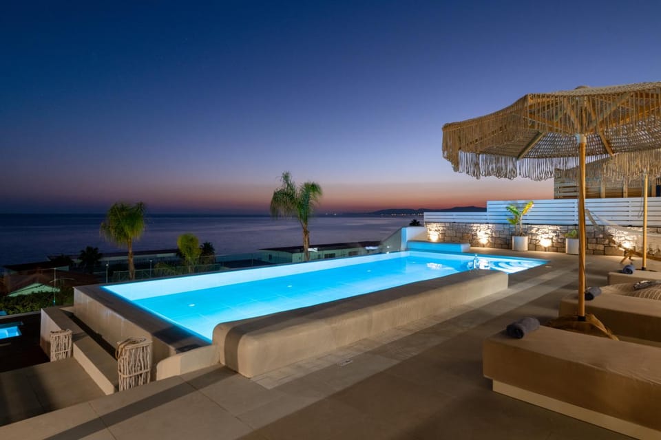 Night, Pool view, Sea view
