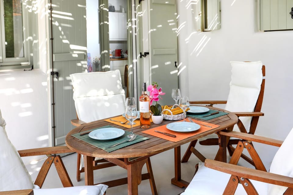 Inner courtyard view