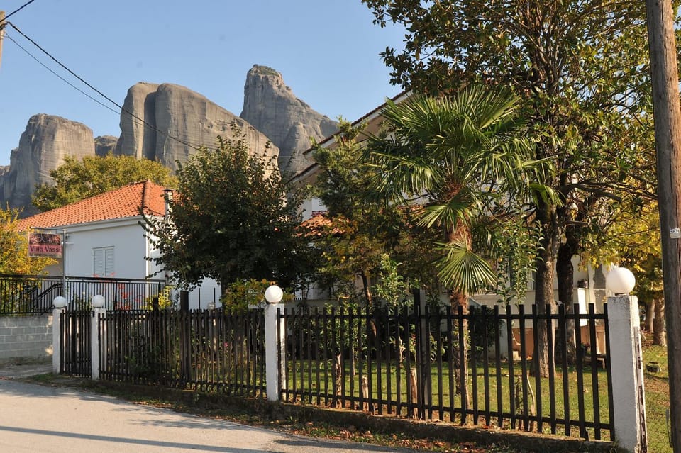 Vila Vasi- Μodern maisonette view Meteora Villa in North Macedonia