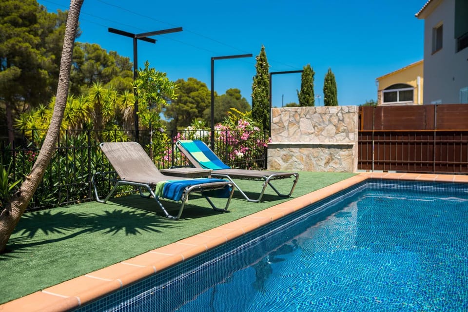 Villa Vuelta Villa in Baix Empordà