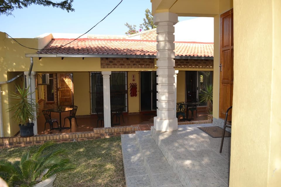 Patio, Balcony/Terrace