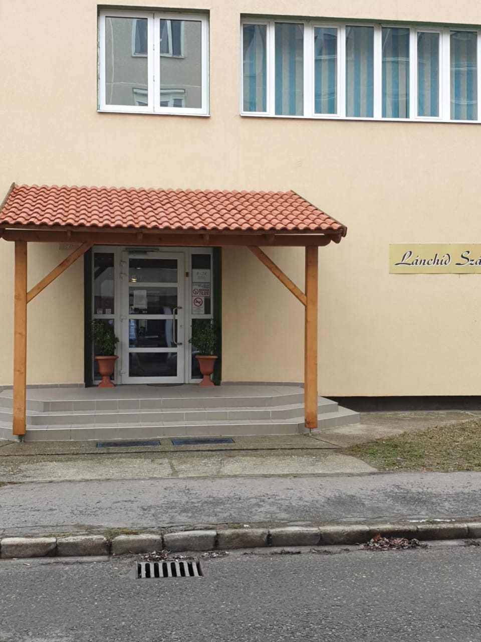 Facade/entrance, Property logo or sign