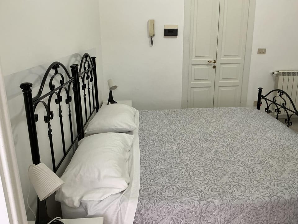 Crispi Accomodation B&B Apartment hotel in Catania