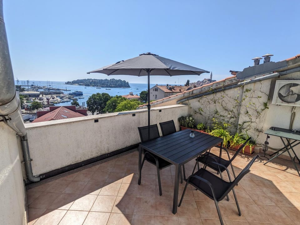Balcony/Terrace, Seating area, Sea view