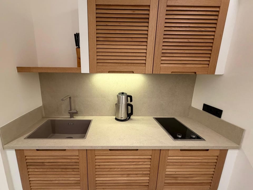 Coffee/tea facilities, Kitchen or kitchenette
