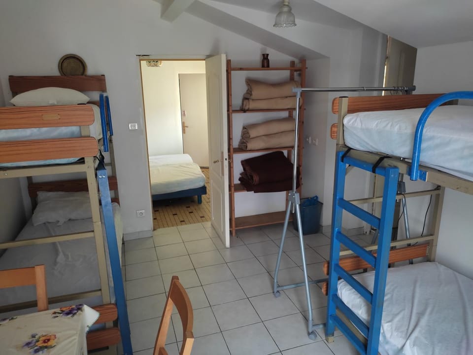 zenzela surf house Bed and Breakfast in Nouvelle-Aquitaine