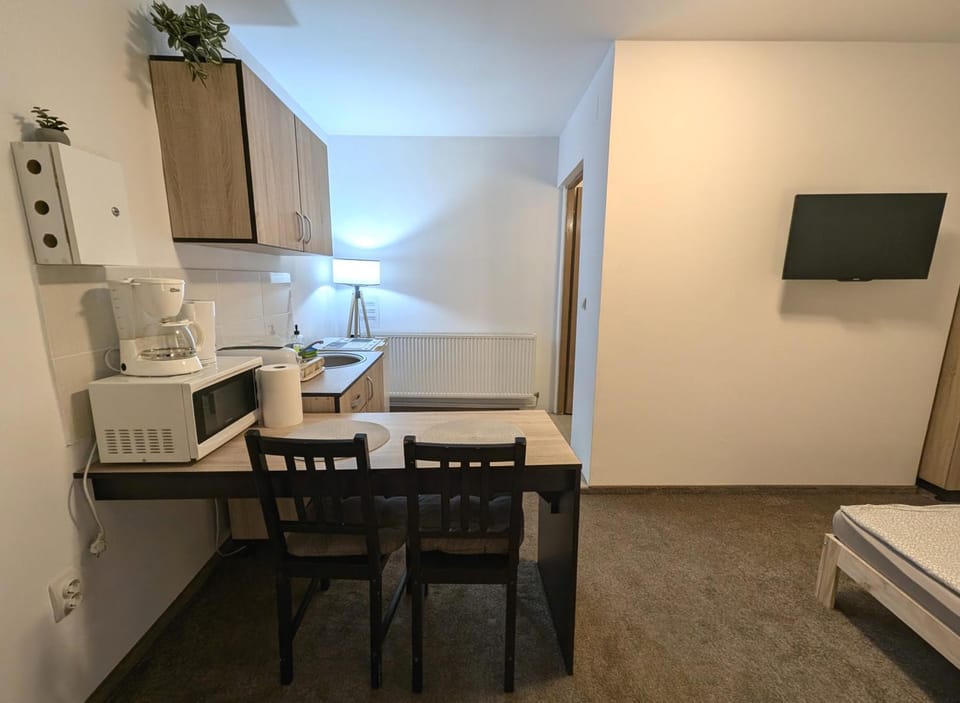 Communal lounge/ TV room, TV and multimedia
