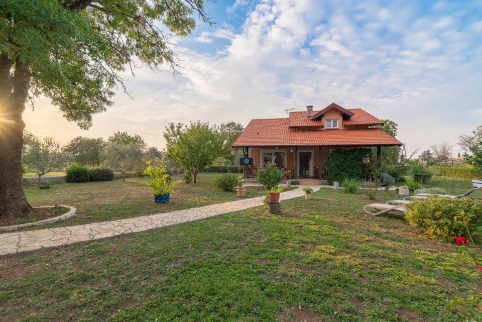 House Toni for 8 persons House in Šibenik-Knin County, Croatia