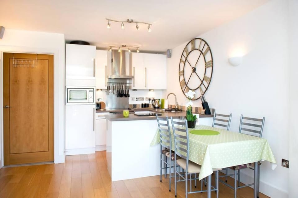 Millendreath at Westcliff - Self Catering flat with amazing sea views House in Looe
