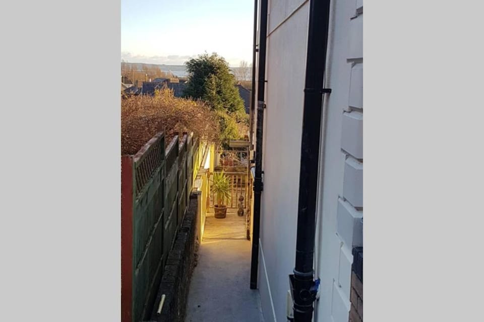 Sister's Apartment Apartment in Wales