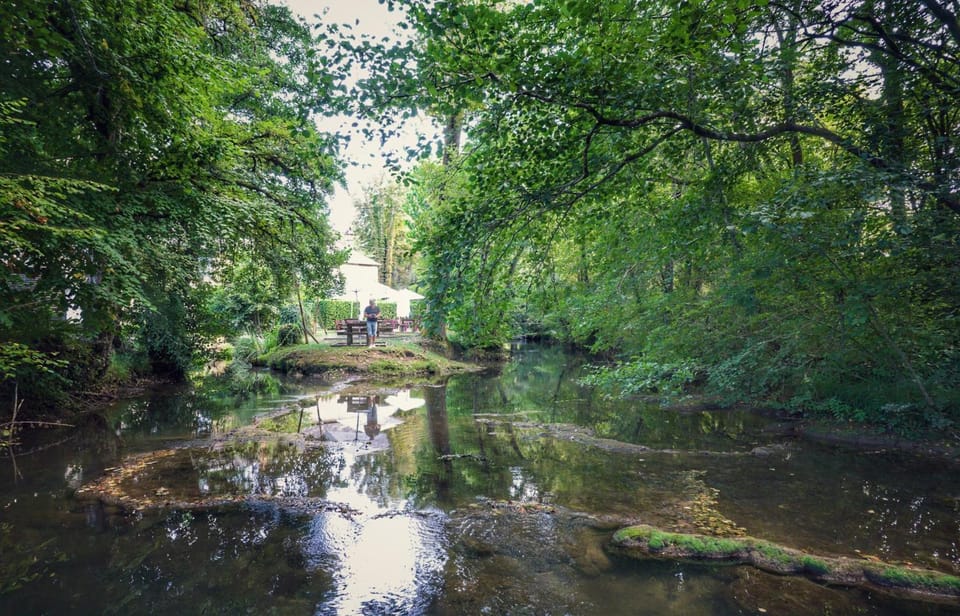 hôtel gites le clos du moulin Campground/ 
RV Resort in Nouvelle-Aquitaine