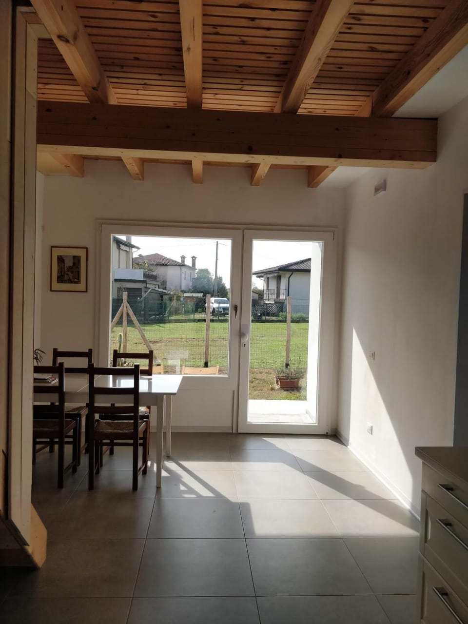 Communal kitchen, Garden view