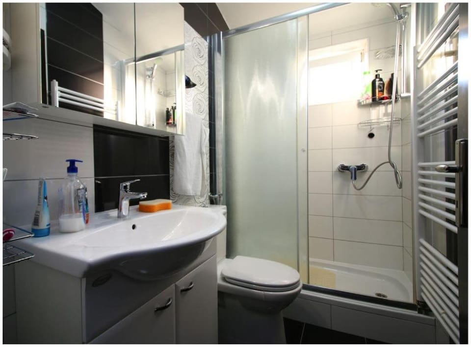 Mikelin Apartment in Šibenik-Knin County, Croatia
