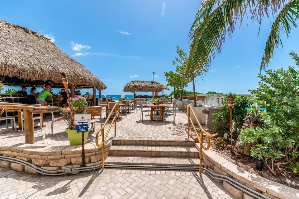 Lounge or bar