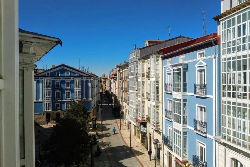 Property building, Street view