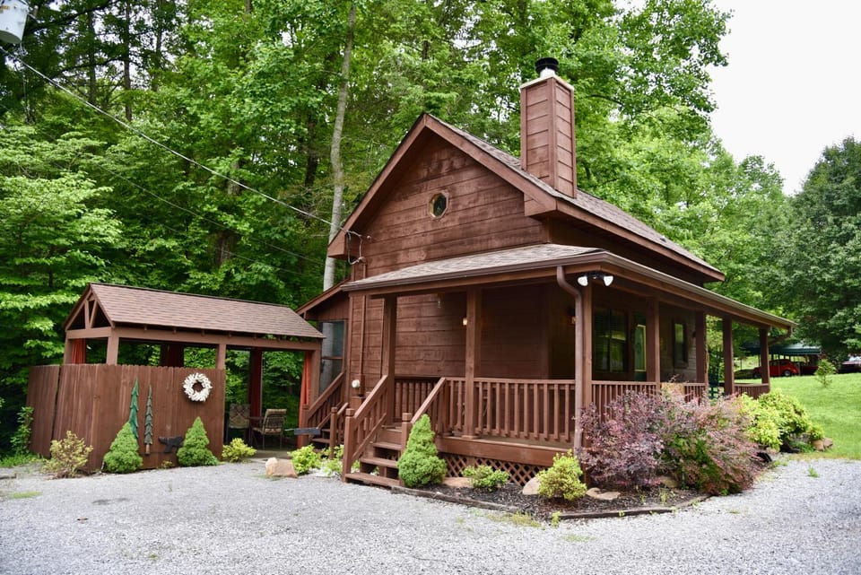 Property building, Day, Natural landscape