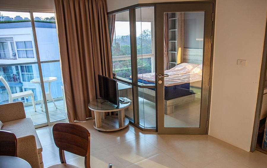 GB710 Grand Blue Beach Condo maephimholiday Apartment in Chon Buri Changwat