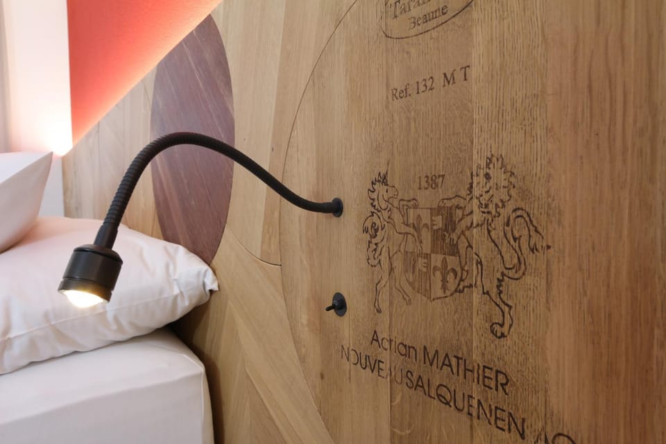 Decorative detail, Bedroom