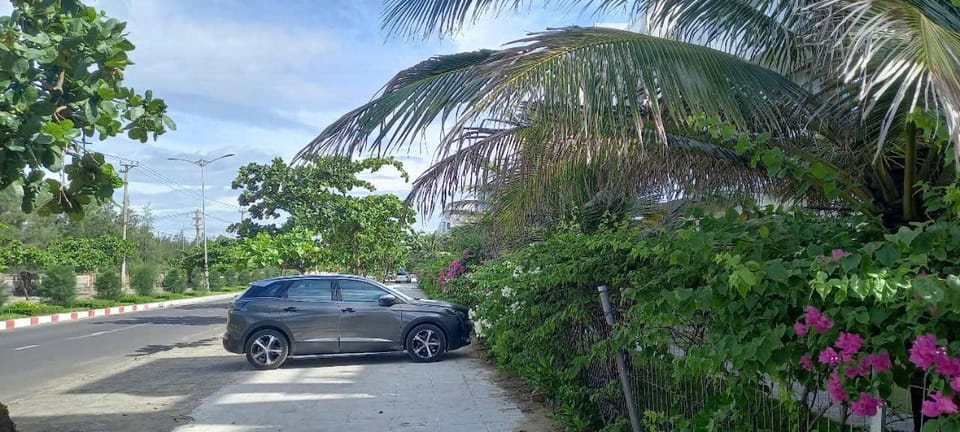 Neighbourhood, Parking