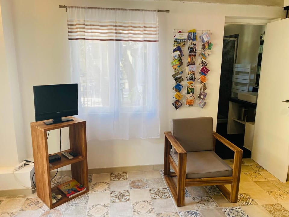 Studio Tudo Bem House in Villeneuve-lès-Avignon