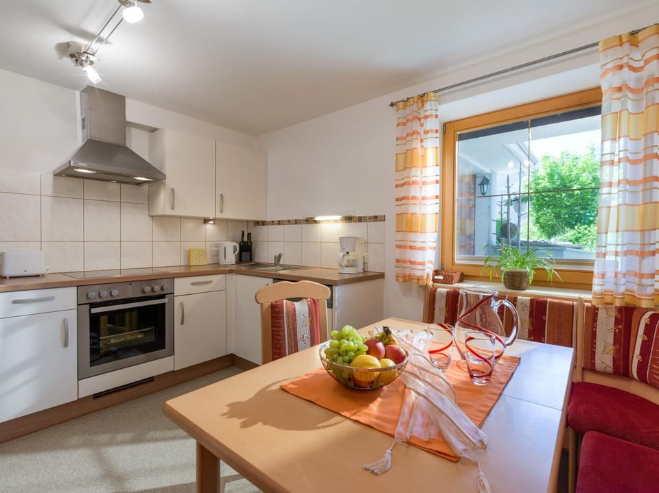 Day, Kitchen or kitchenette, Decorative detail