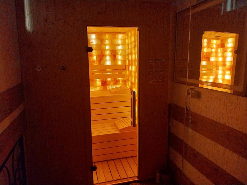Property building, Sauna